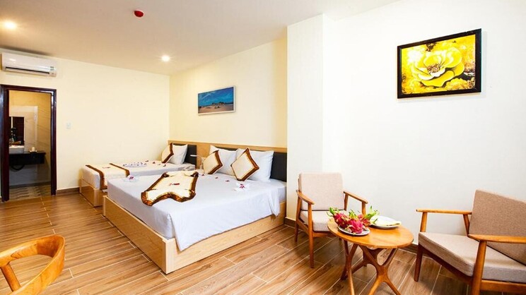 Golden Coast Resort and Spa